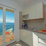 Strandhaus Dalmatien 아파트 *